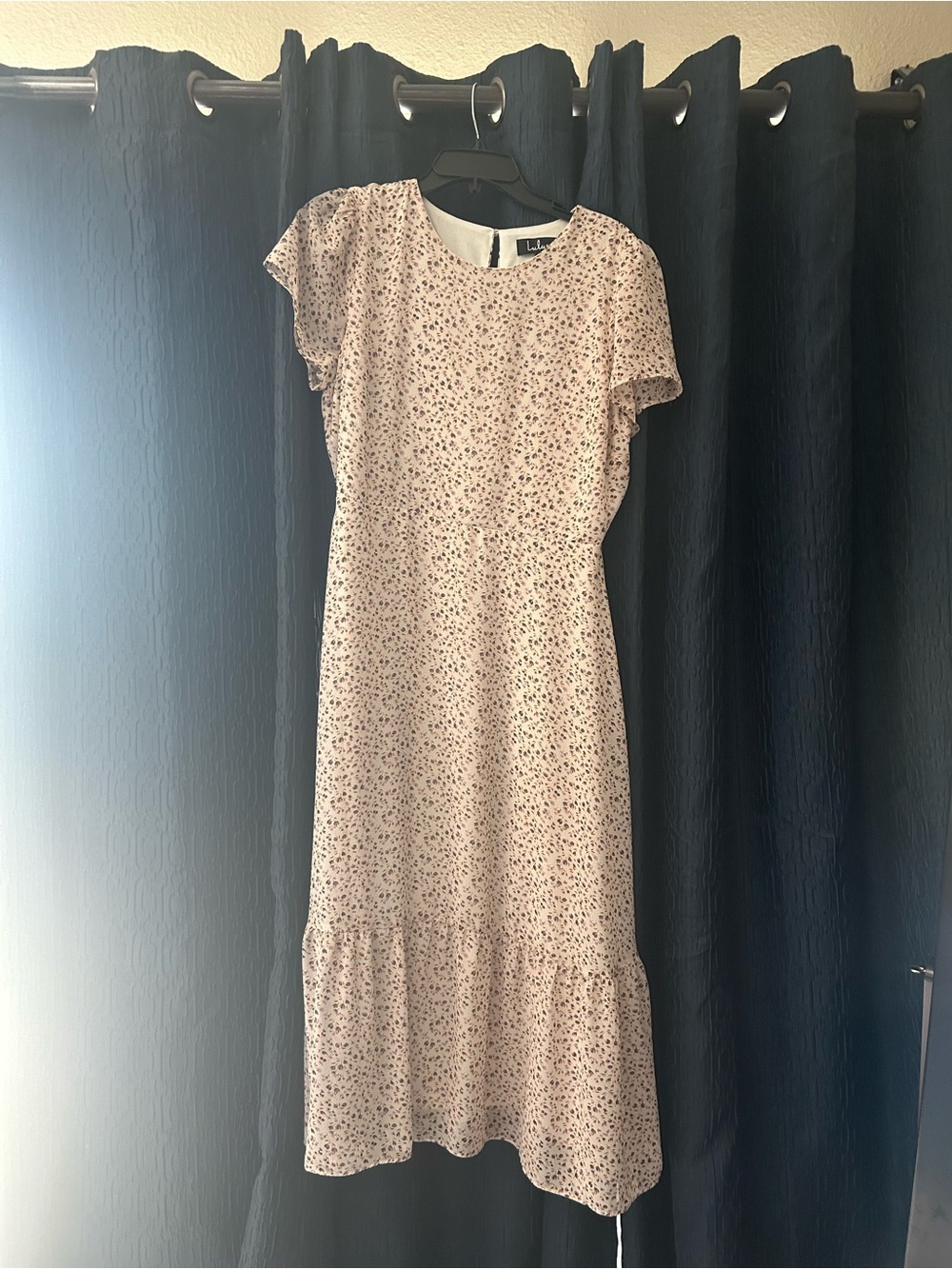 LULUS FLORAL MIDI DRESS LARGE WOMENS